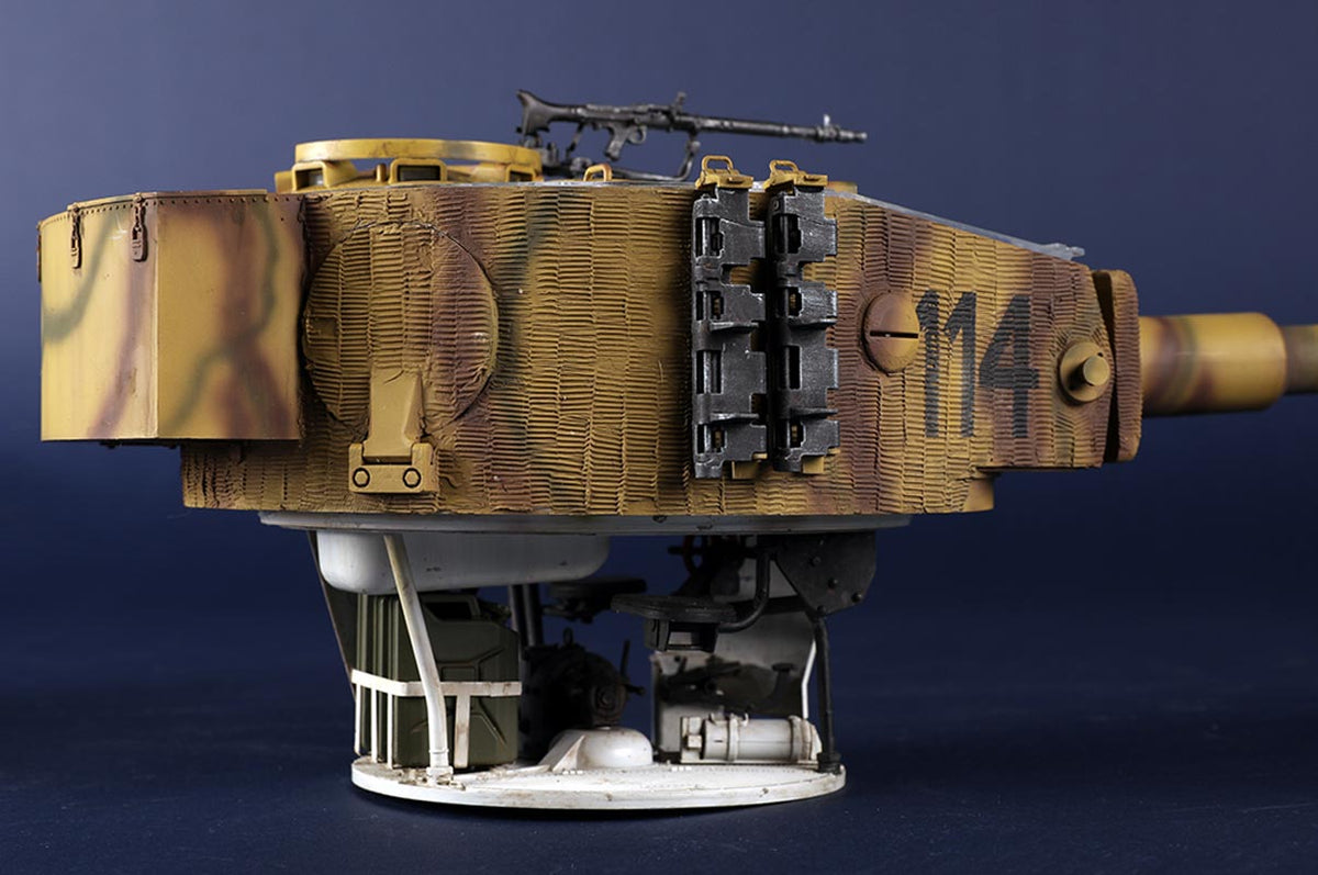 Trumpeter Tysk Tiger 1 late production - 1:16