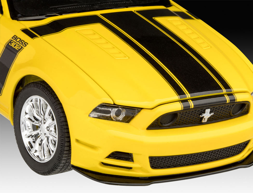 Revell 2013 Ford Mustang Boss 302 modelbil