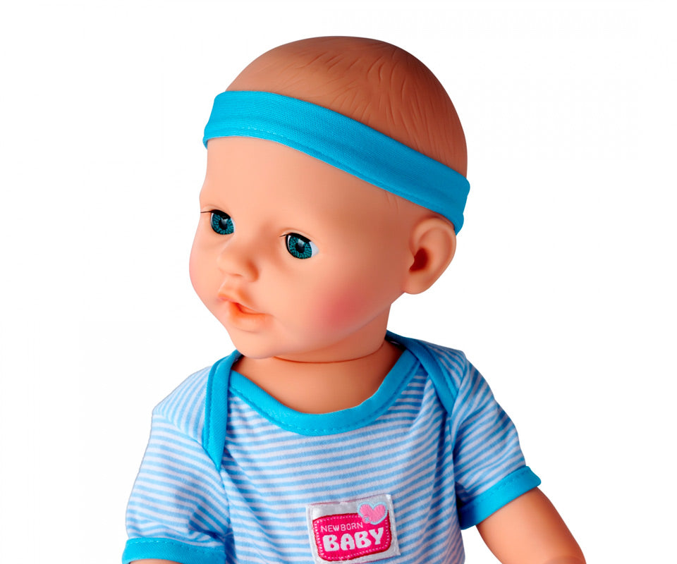 New Born Baby dukke med blåt tøj og tilbehør