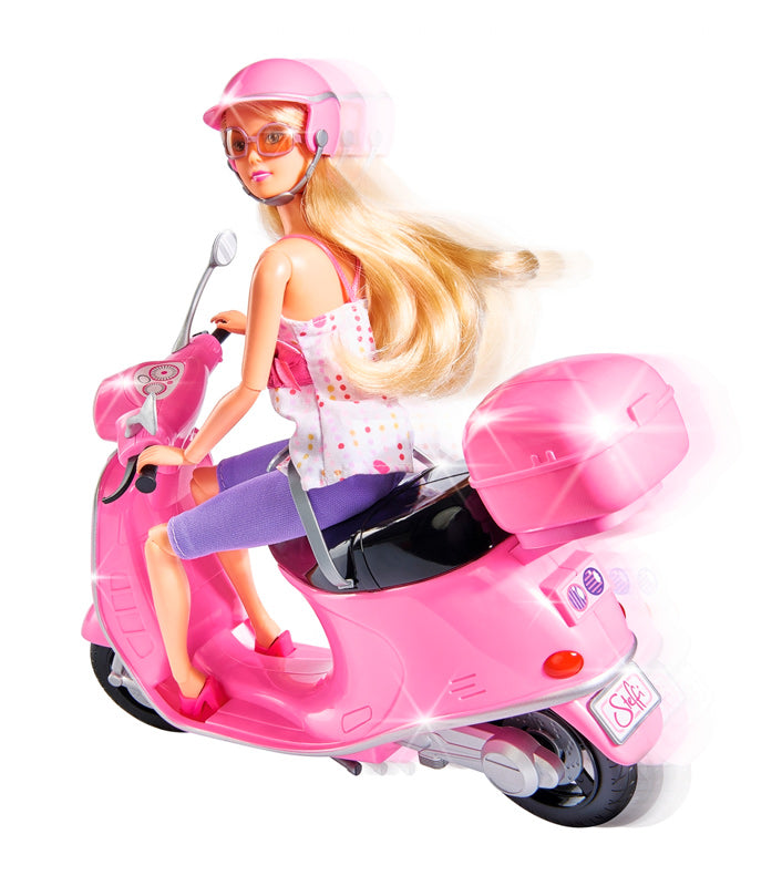 Steffi Love dukke med scooter