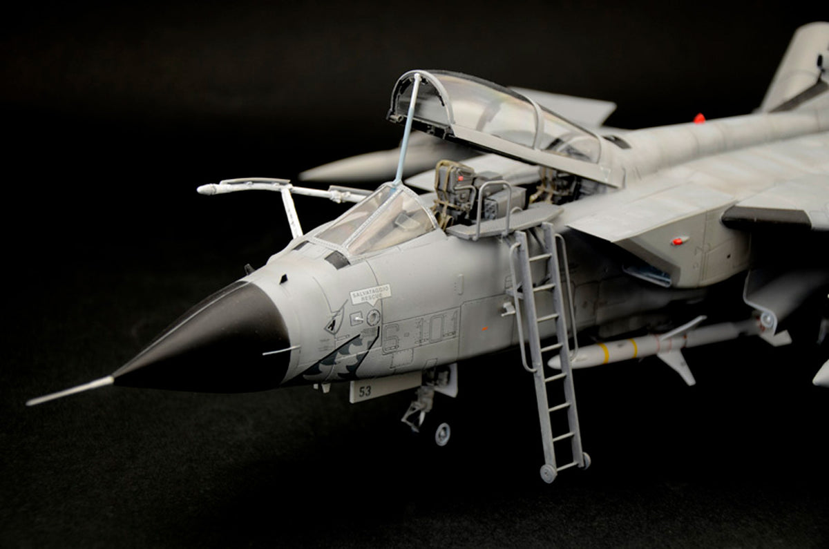 Italeri 1:32 Tornado ECR - Modelfly