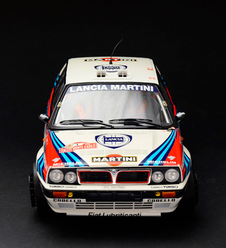 Italeri 1:12 Lancia Delta HF integrale 16v - Modelbil