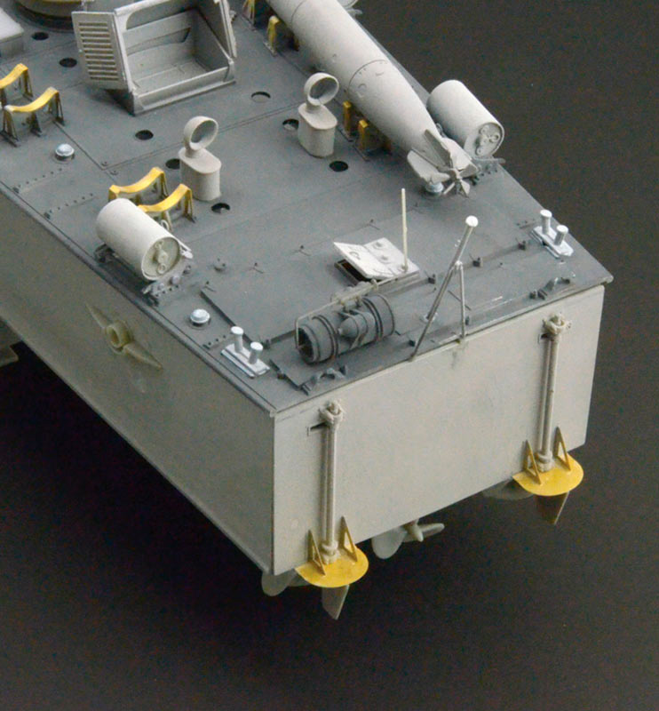 Italeri Vosper 72´6 motortorpedobåd - 1:35