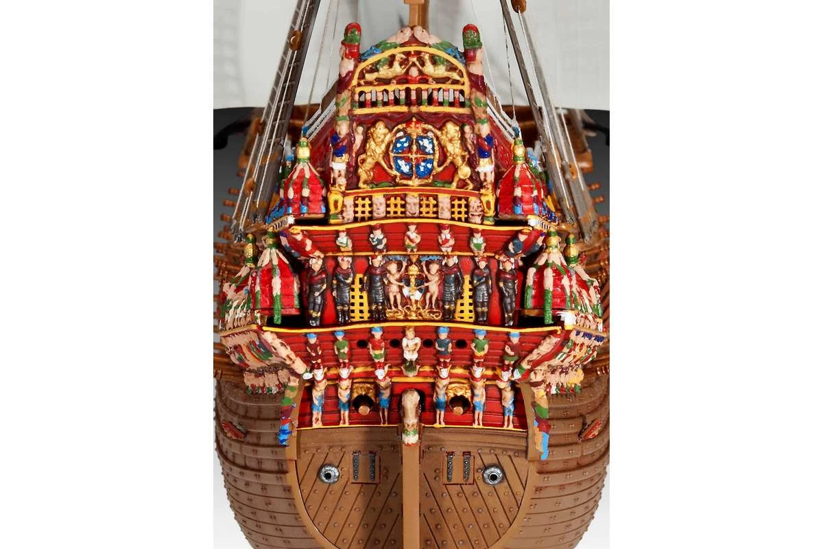 Revell Swedish Regal Ship "Vasa 1628" 1:150