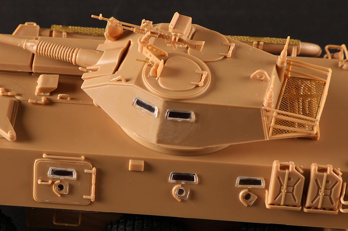 Hobby Boss LAV300 90mm Cockerill Gun - 1:35