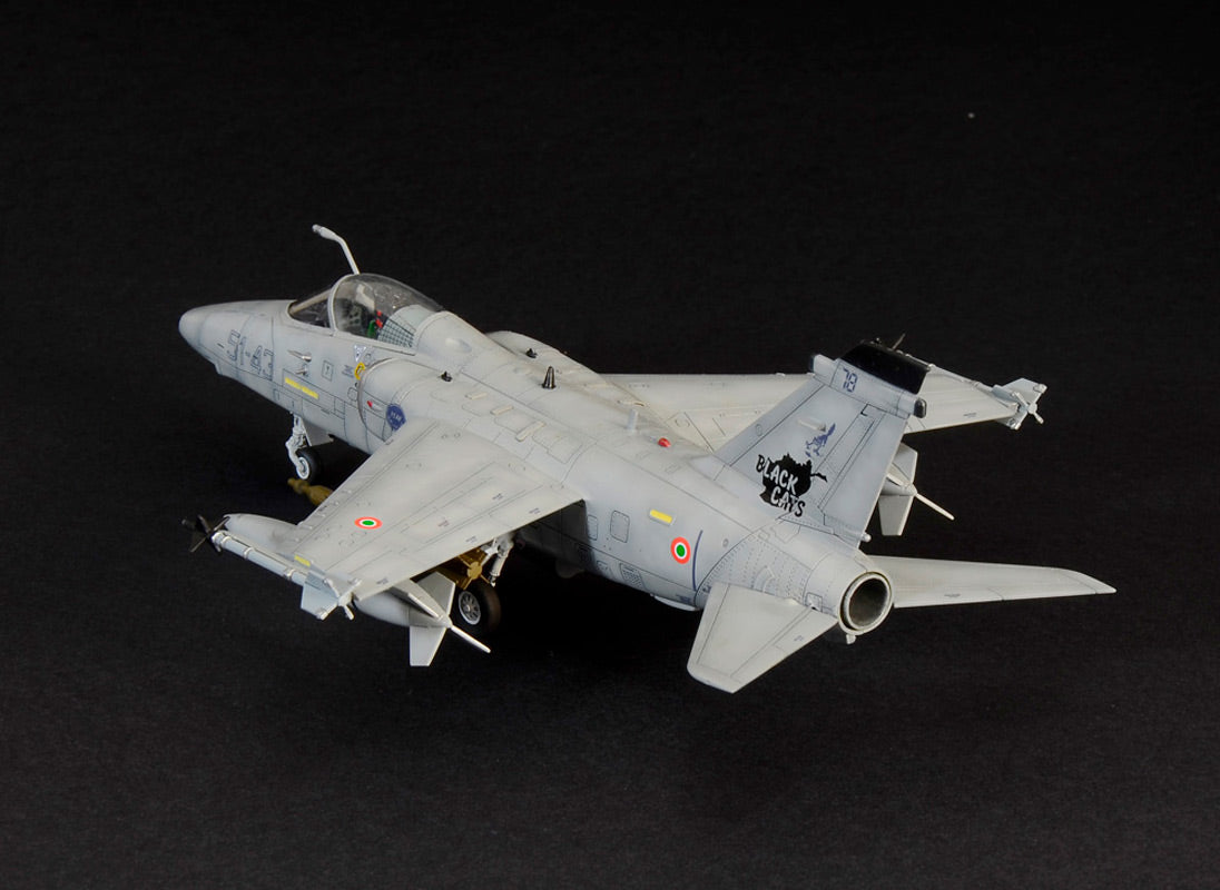 Italeri 1:72 AMX Ghibli - Modelfly