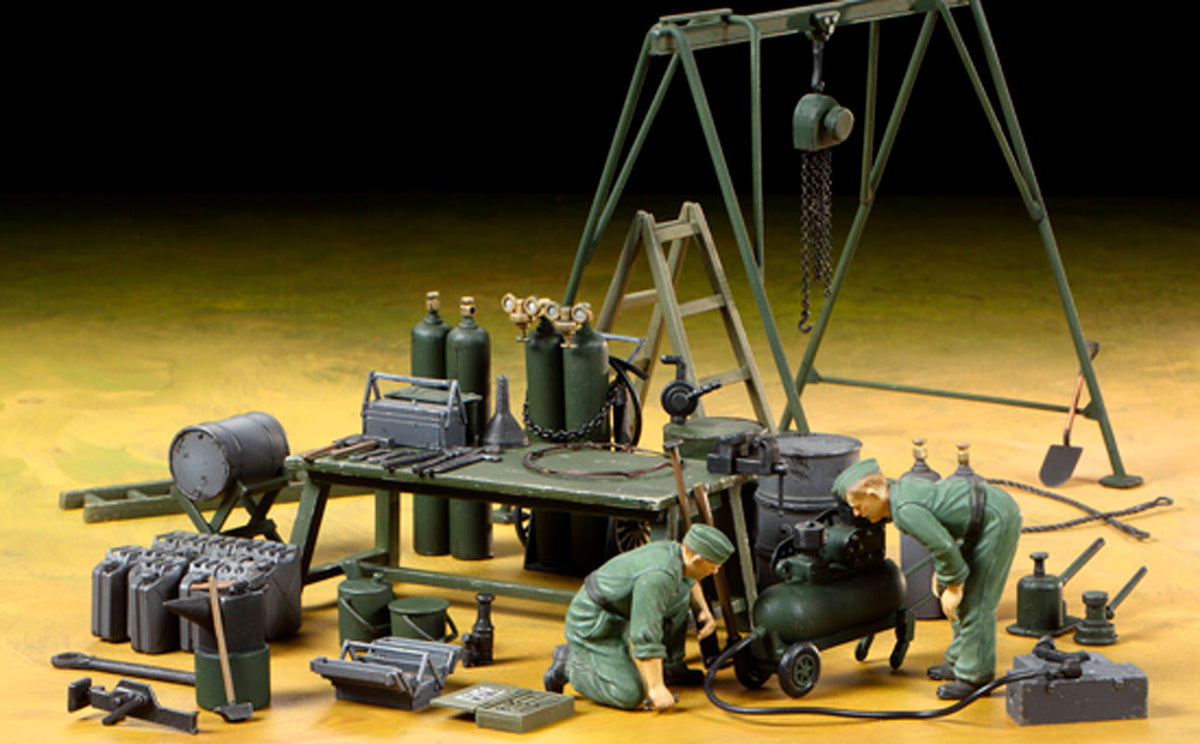 Tamiya German Field Maintenance Team - modelfigur