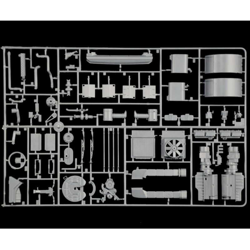 Italeri 1:24 Renault AE500 Magnum - 1:24 Modelastbil