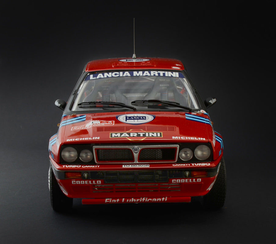 Italeri 1:12 Lancia Delta HF Integrale Sanremo 1989 - Modelbil
