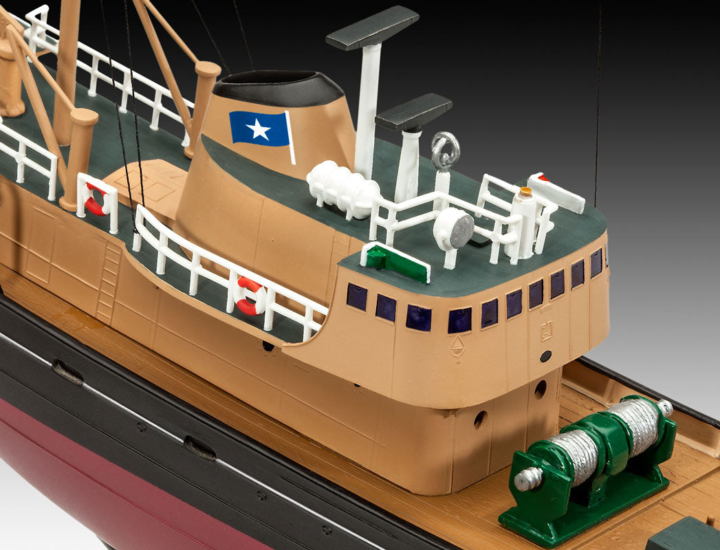 Revell Northsea Fishing Trawler modelskib