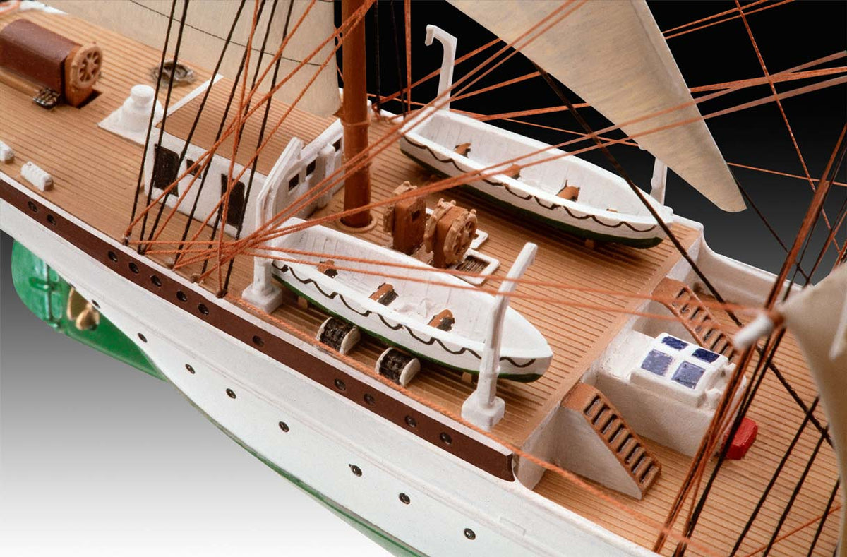 Revell Gorch Fock modelskib