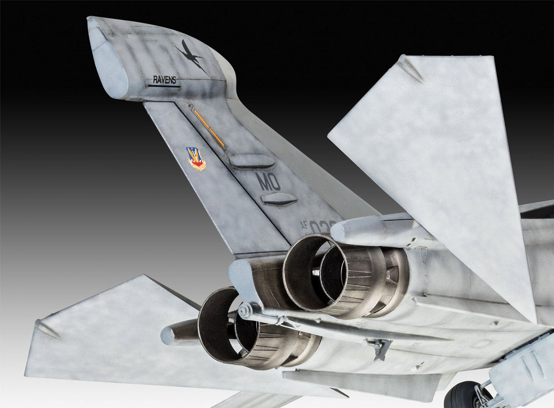 Revell EF-111A Raven modelfly