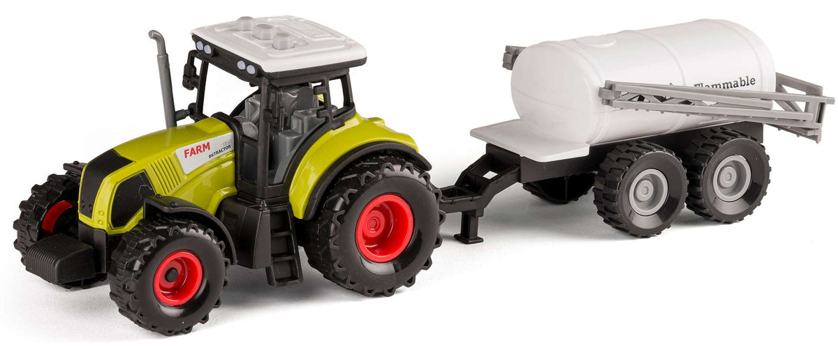 Bull traktor med gyllespreder