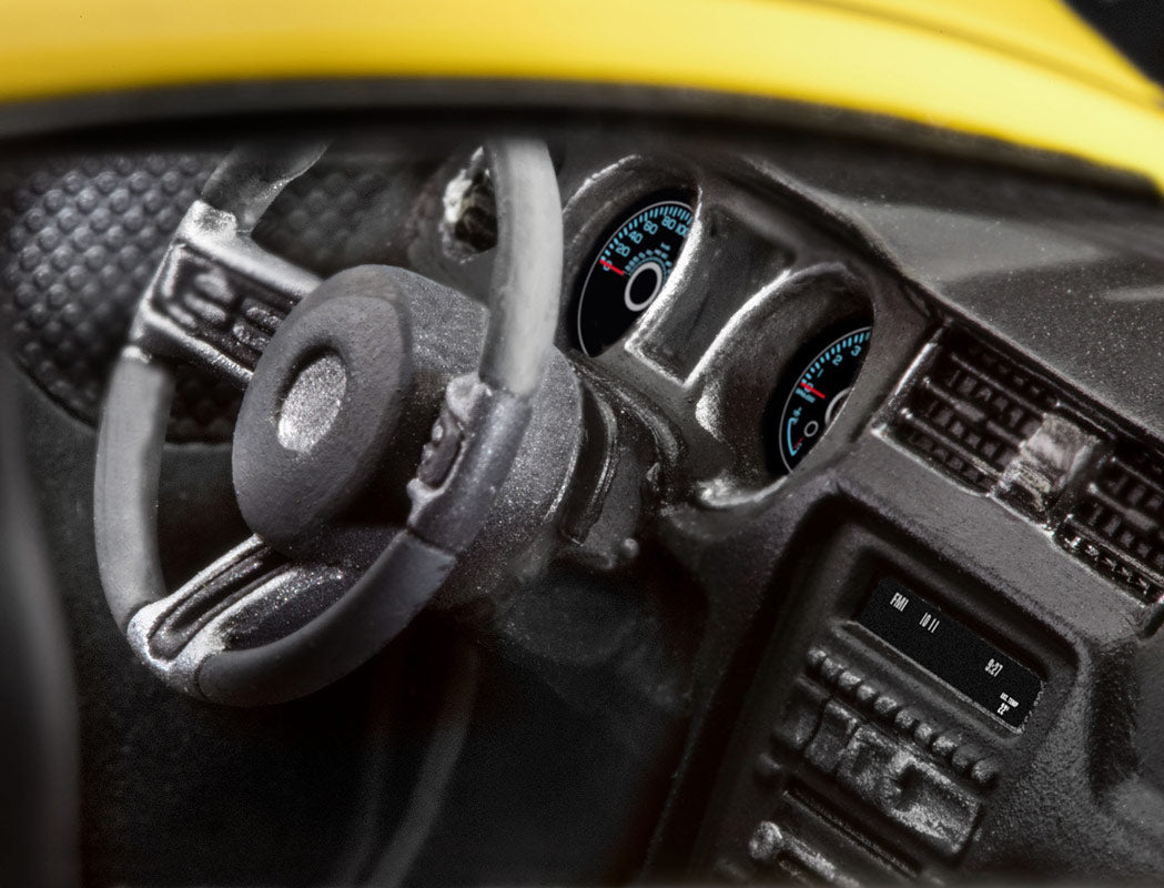 Revell 2013 Ford Mustang Boss 302 modelbil