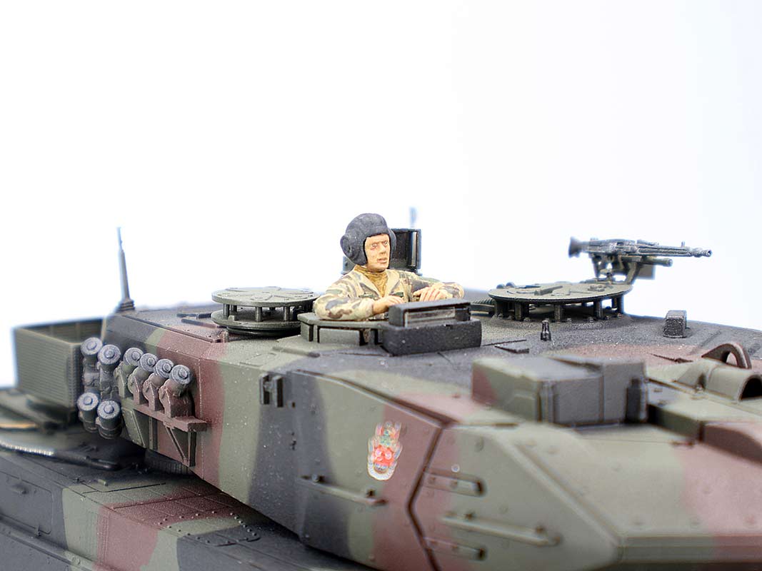ICM Leopard 2A6 kampvogn fra the Armed Forces of Ukraine - 1:35