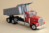 Italeri Freightliner Heavy Dumper Truck - 1:24