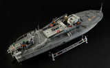 Italeri 1:35 M.A.S 563/568 m. besætning - Modelskib
