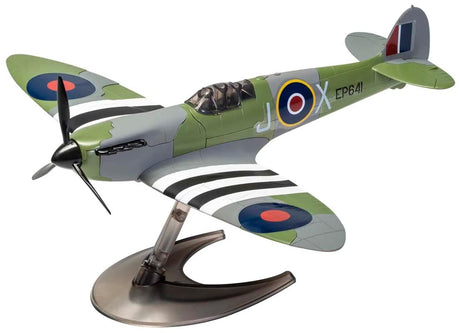Airfix D-Day spitfire - Quick build