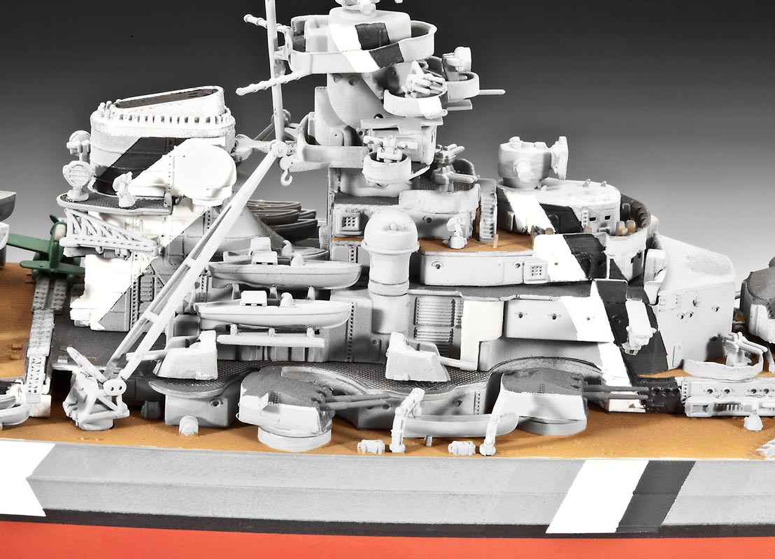 Revell Bismarck modelskib - 1:700