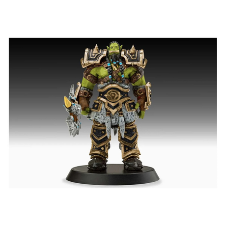 REVELL Gavesæt World of Warcraft "The Orc Thrall" 1:16