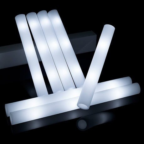 LED lysende skumstav – 48 cm (Hvid)