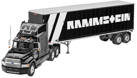 Revell Rammstein tour truck - Med lim og maling