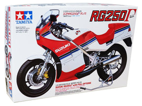 Tamiya Suzuki RG250 Γ with Full Options - Model motorcykel