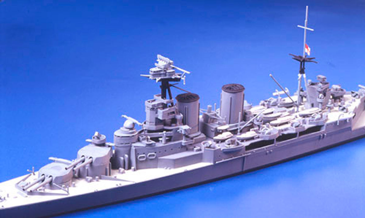 Tamiya British battle cruiser "Hood" - 2i1 Modelskib