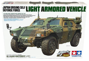 Tamiya Japan Ground Self Defense Force Light Armored Vehicle modelbil