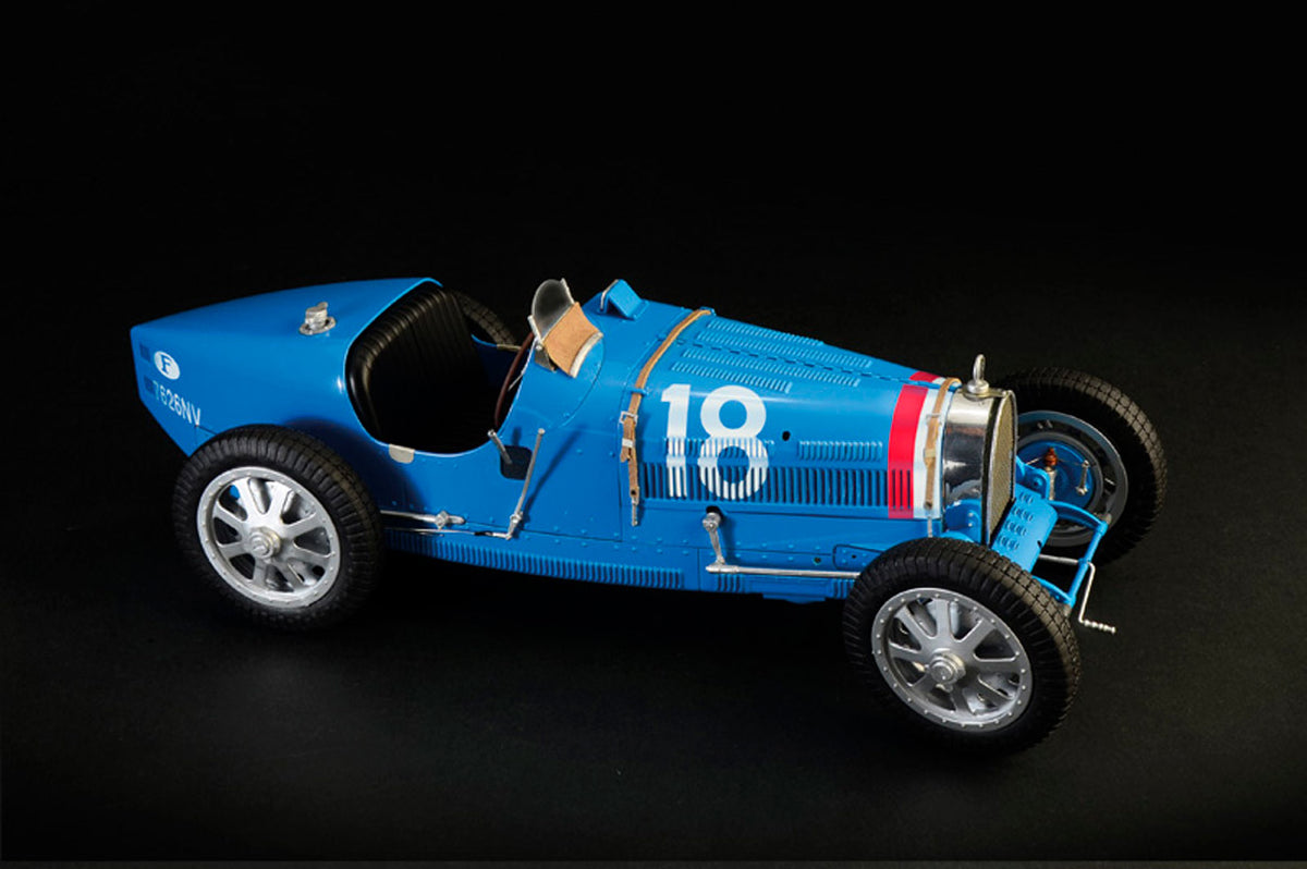Italeri 1:12 Bugatti Type 35B - Modelbil
