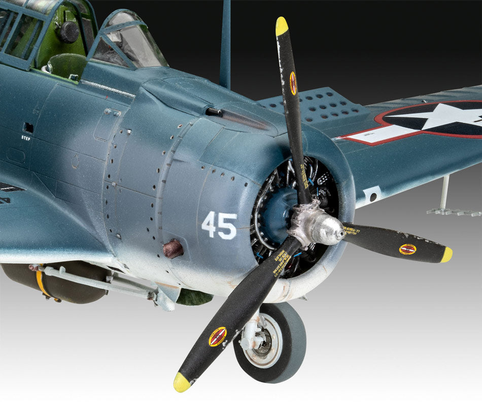 Revell SBD-5 Dauntless Navyfighter modelfly