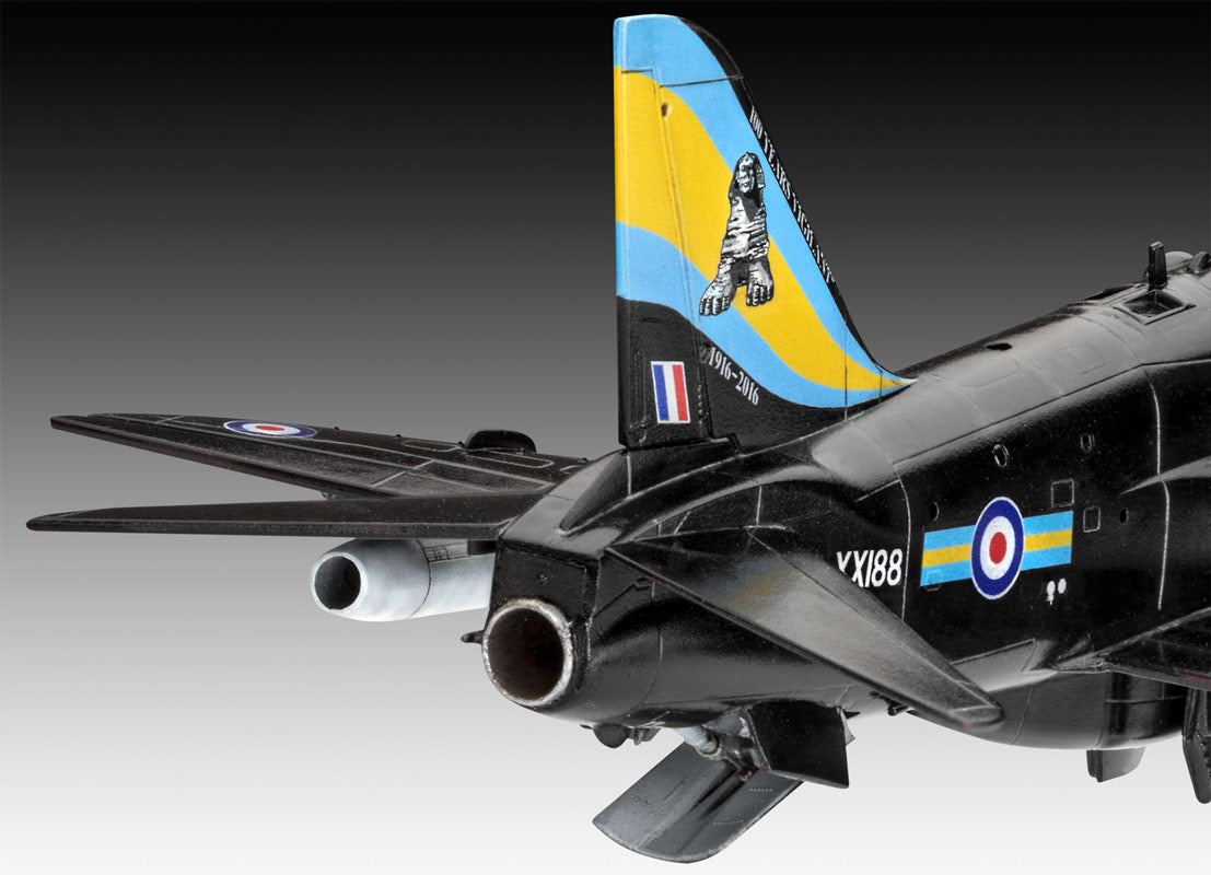 Revell BAe Hawk T.1 modelfly