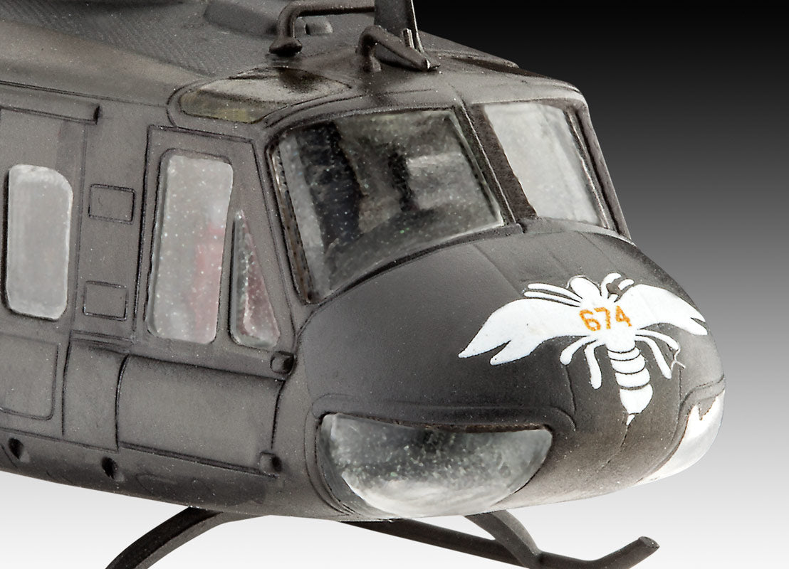 Revell Bell UH-1H Gunship modelhelikopter