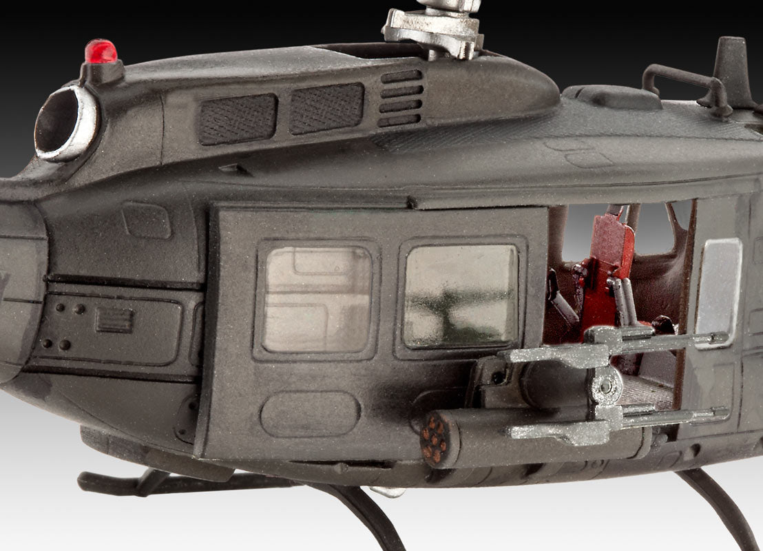 Revell Bell UH-1H Gunship modelhelikopter