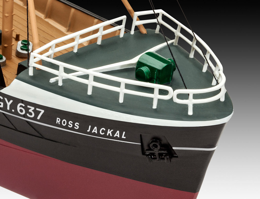 Revell Northsea Fishing Trawler modelskib