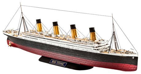Revell R.M.S. TITANIC modelskib