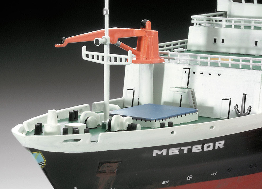 Revell German Research Vessel Meteor modelskib