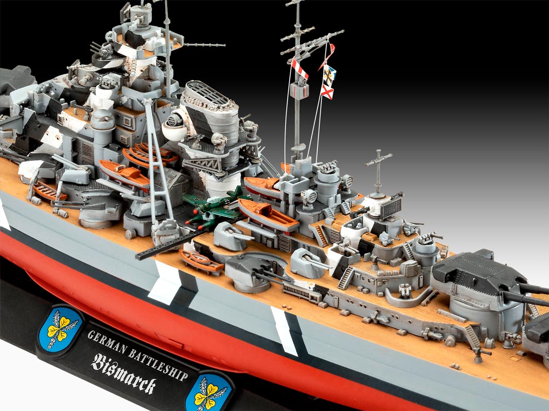 Revell Gift Set The Legendary Bismarck 1:700 + 1:1200 modelskib med lim og maling