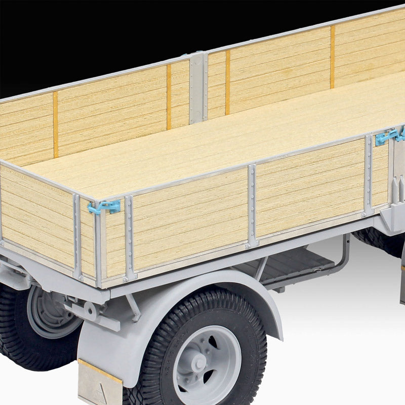 Revell Büssing 8000 S13 w/trailer Platinum Limited Edition modellastbil - 1:24