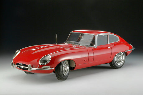 Revell Jaguar E-Type 1:8 - modelbil
