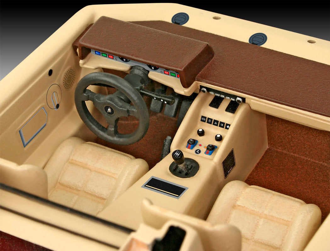 Revell Lamborghini Countach LP500S : 1:24 modelbil