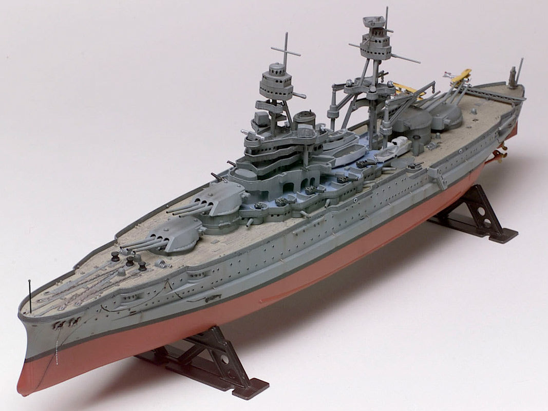Revell USS Arizona Battleship modelskib