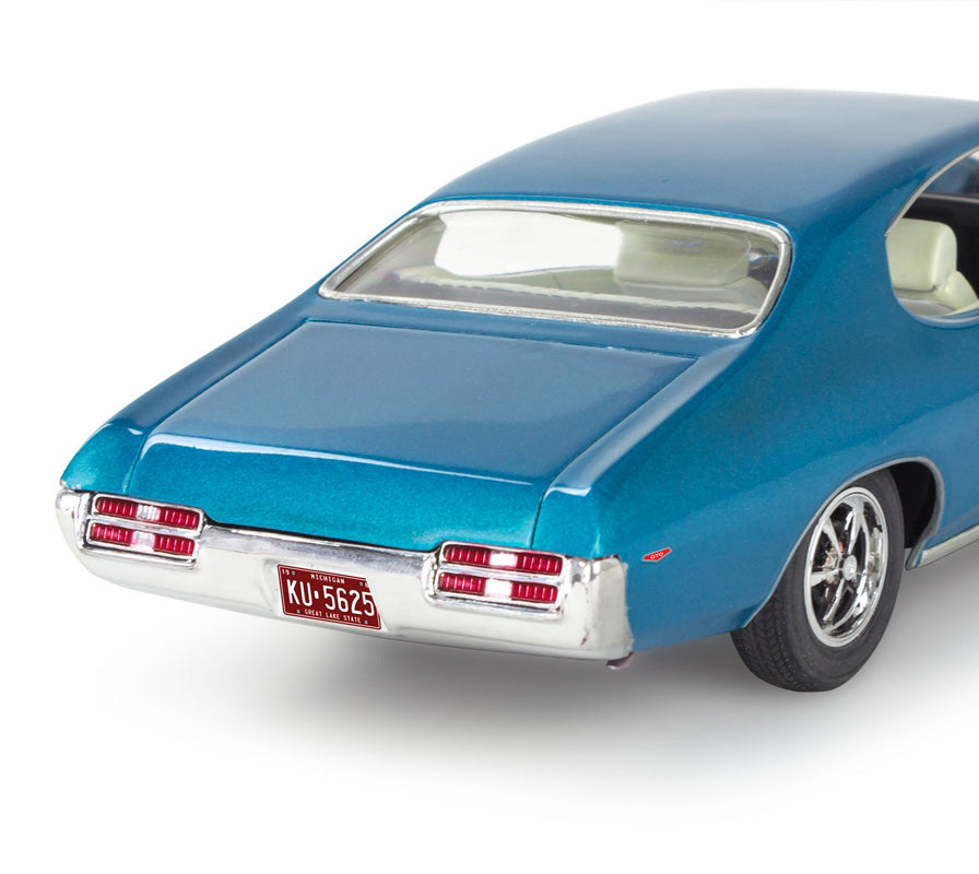 Revell 69 Pontiac GTO "The Judge" 2i1 modelbil