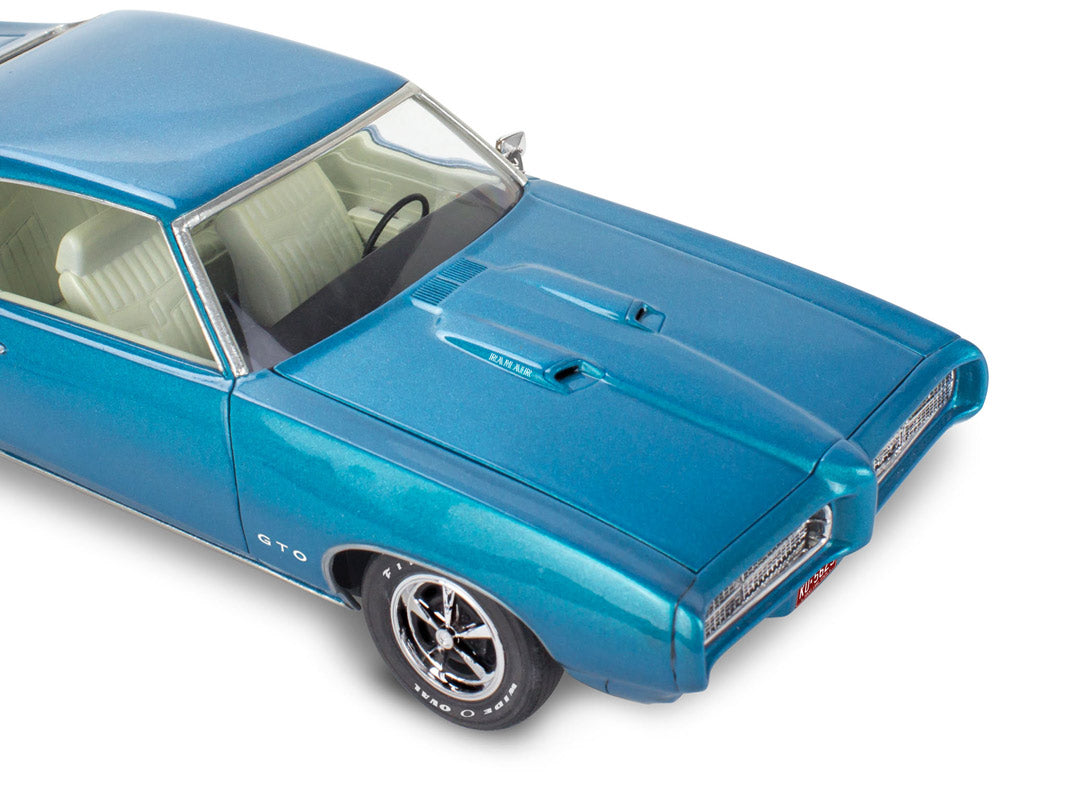 Revell 69 Pontiac GTO "The Judge" 2i1 modelbil