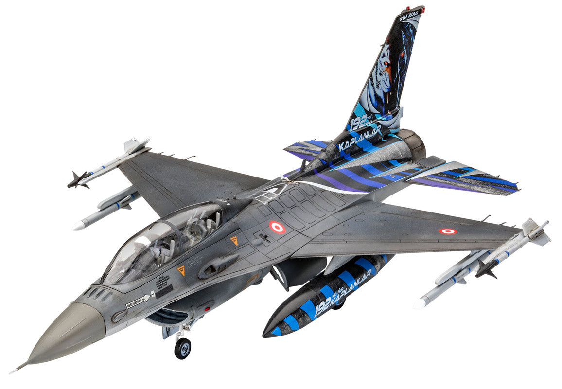 Revell Fighting Falcon F-16D