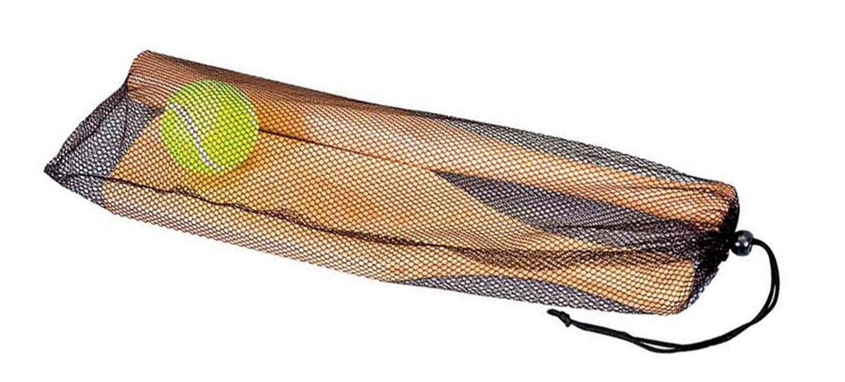 Rundbold sæt, 2 træbat og tennisbold.